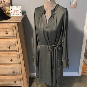 H&M Sage/Olive Green Long Sleeve Tie-Waist V-Neck Dress